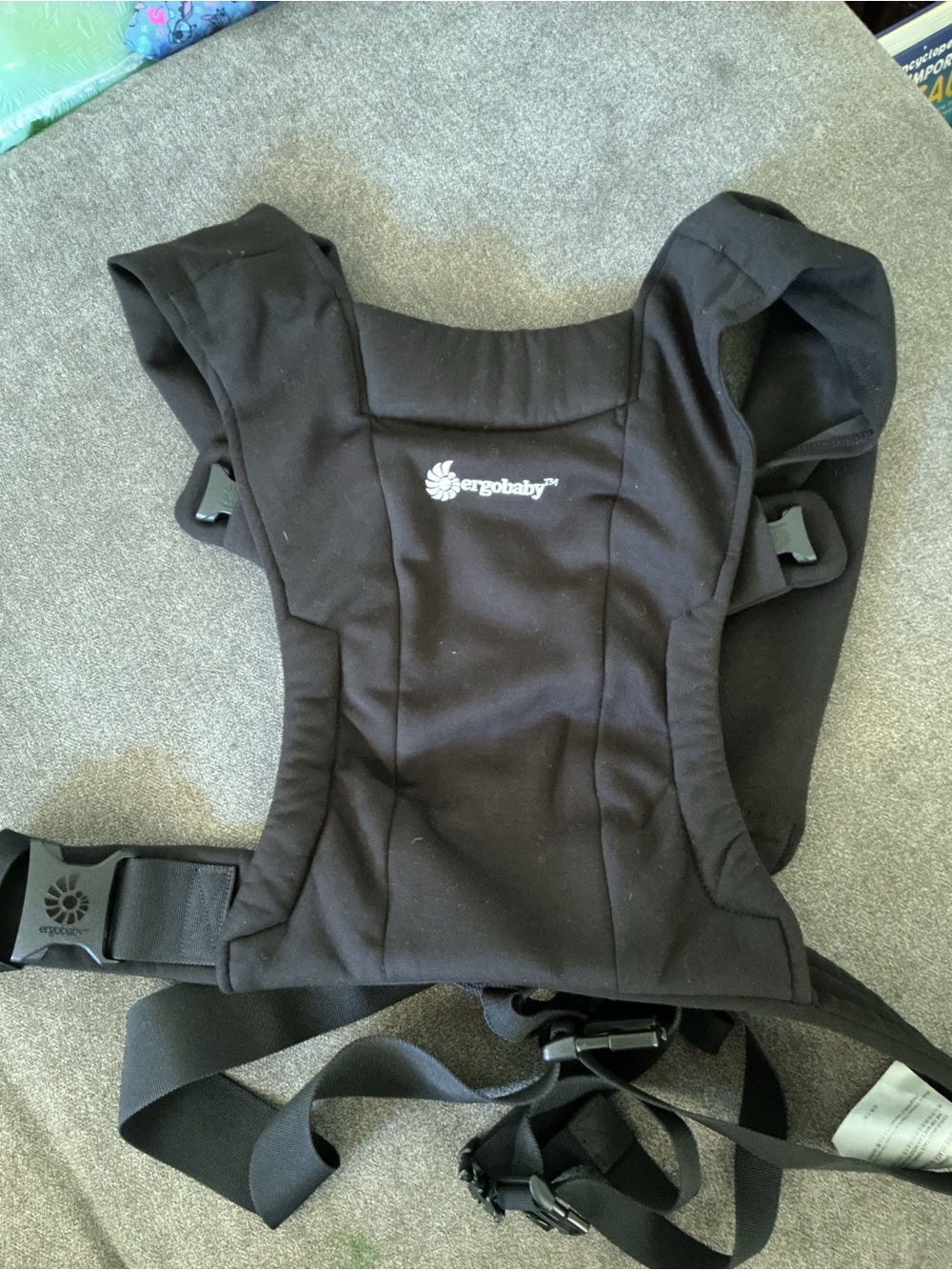 Ergobaby Embrace Newborn Carrier Like New Conditiom